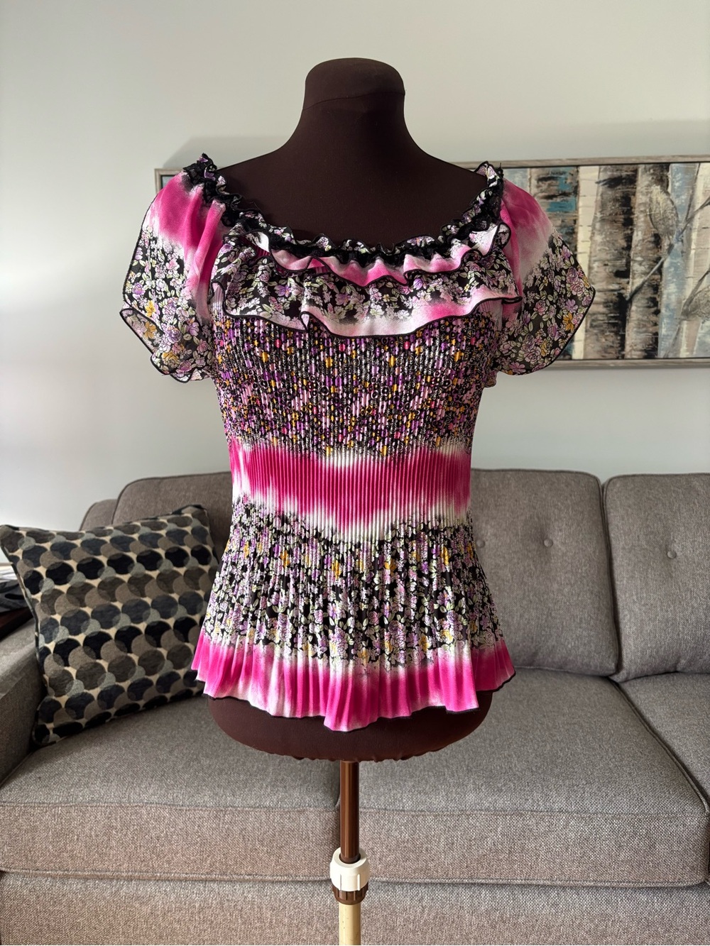 NICOLA Pink Floral Ruffle Smocked Blouse